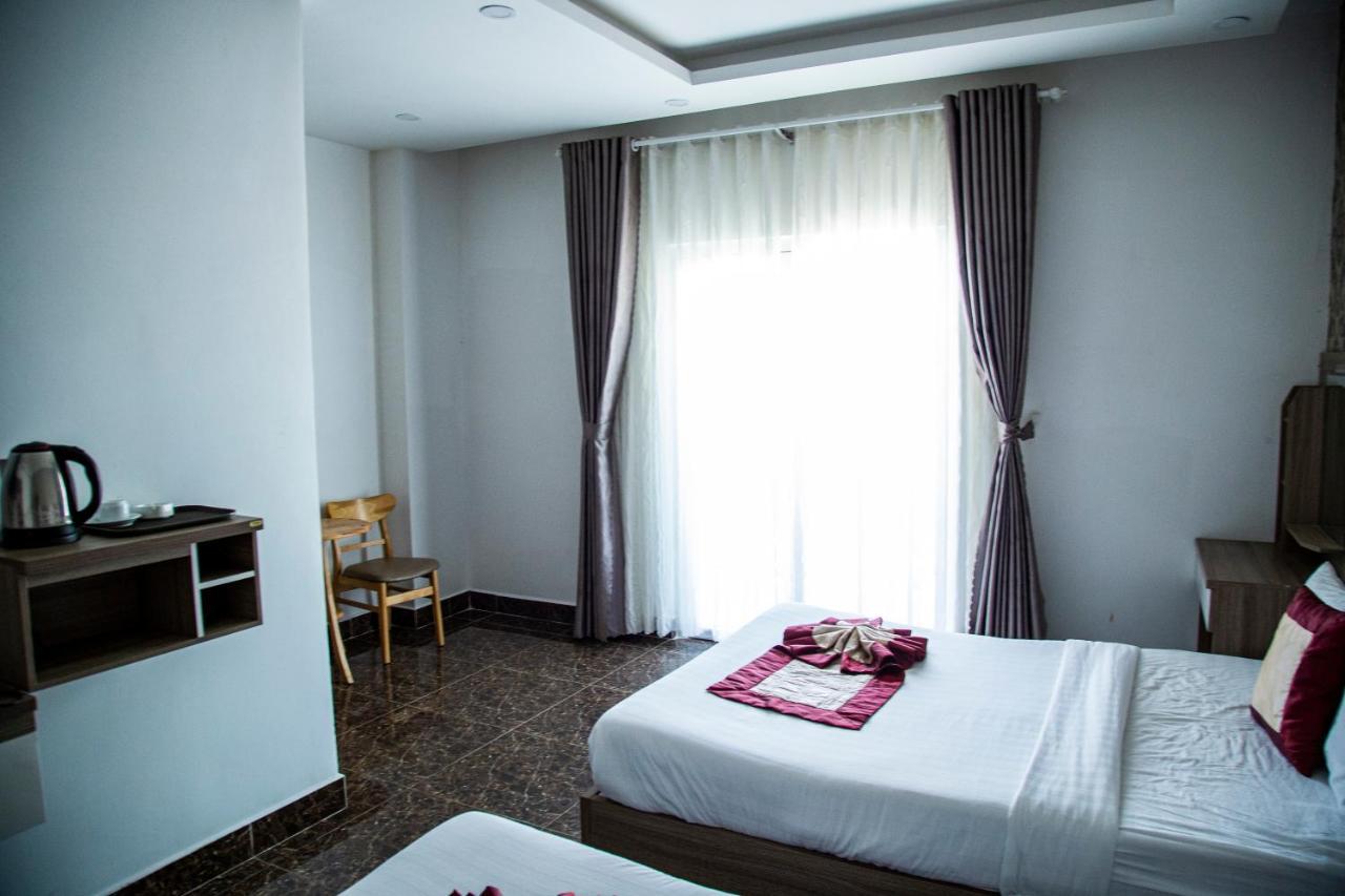 Anh Tien Hotel Da Lat Exterior photo